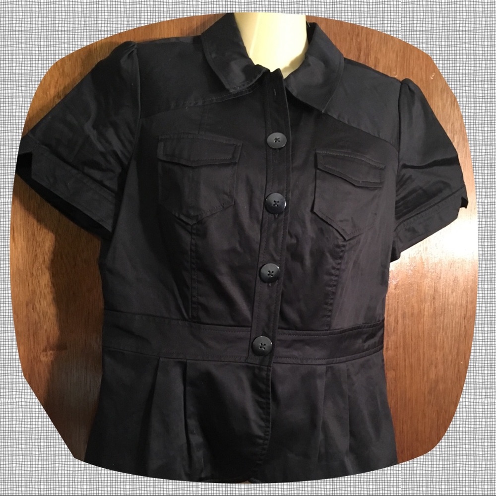 🧥EUC MERONA BUTTON DOWN COAT/TOP(MAKE AN OFFER)🧥